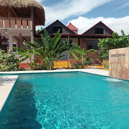Bungalows Y Cabanas, Las Barracas De La Barra Malucano Εξωτερικό φωτογραφία