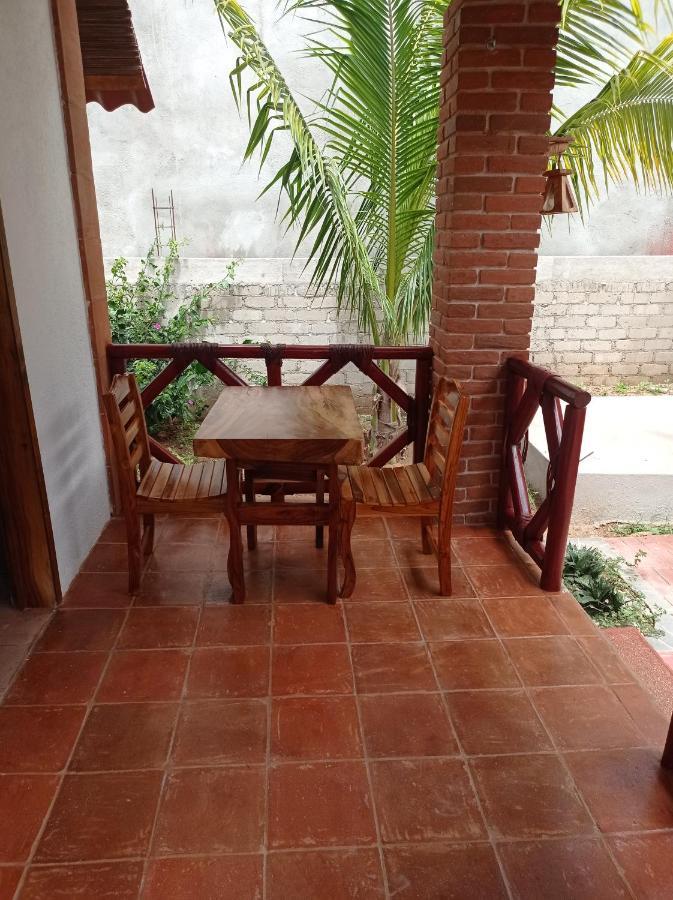 Bungalows Y Cabanas, Las Barracas De La Barra Malucano Εξωτερικό φωτογραφία