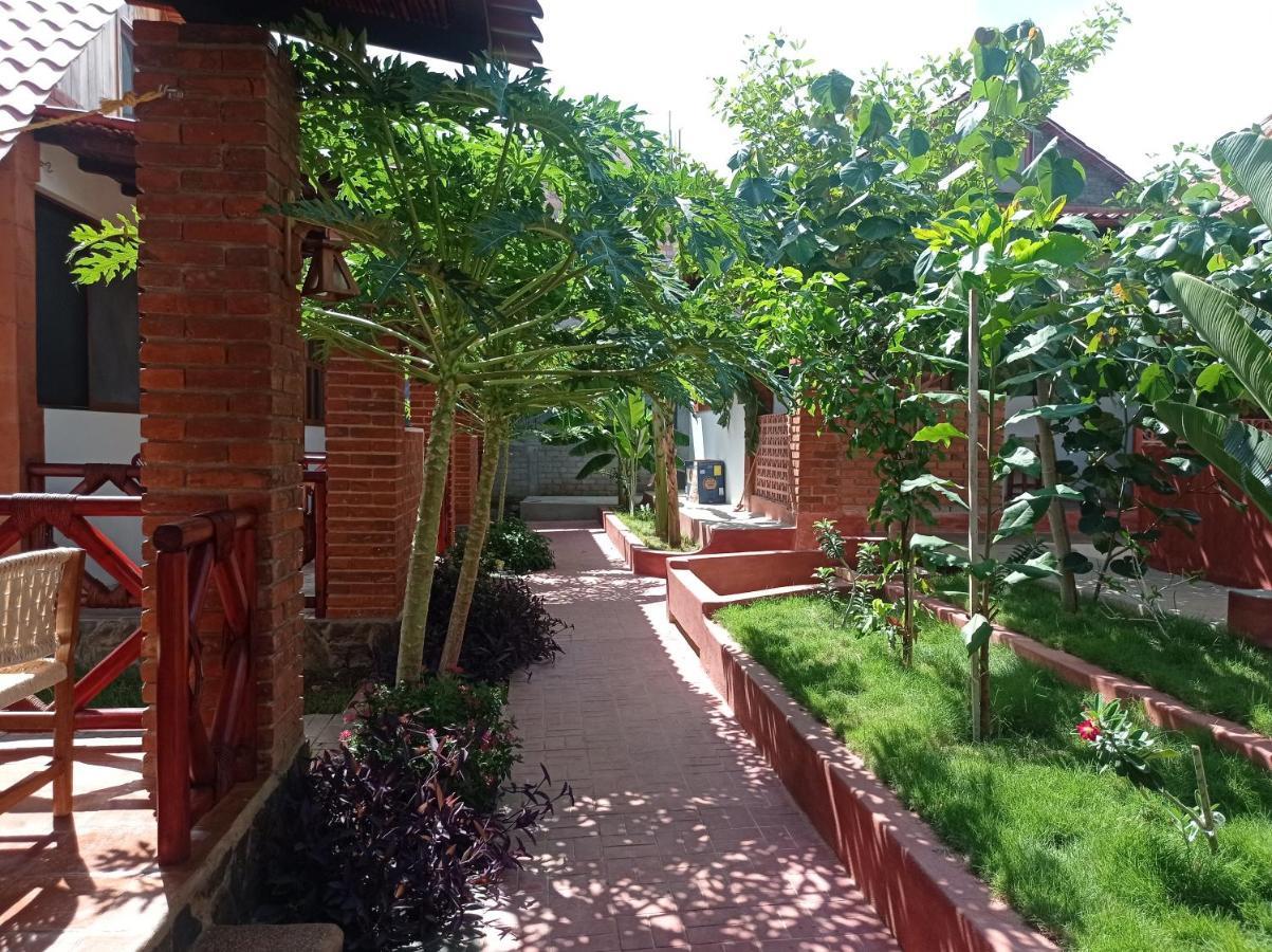 Bungalows Y Cabanas, Las Barracas De La Barra Malucano Εξωτερικό φωτογραφία