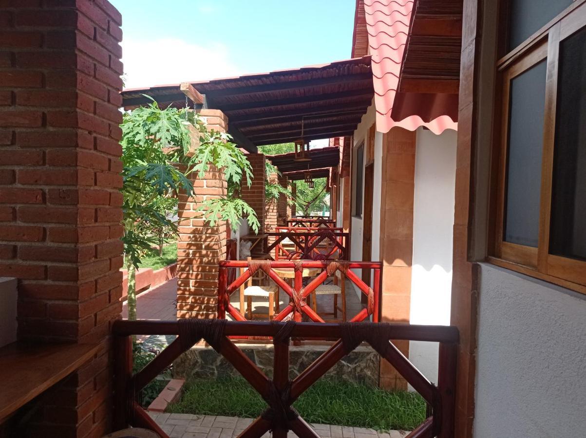 Bungalows Y Cabanas, Las Barracas De La Barra Malucano Εξωτερικό φωτογραφία